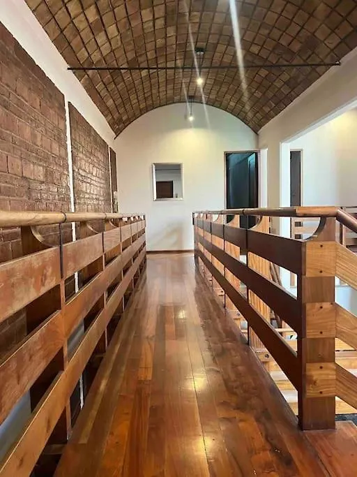 فيلا Gran Casa A Metros Del Parque Gral San Martin ميندوزا 0*,  الأرجنتين